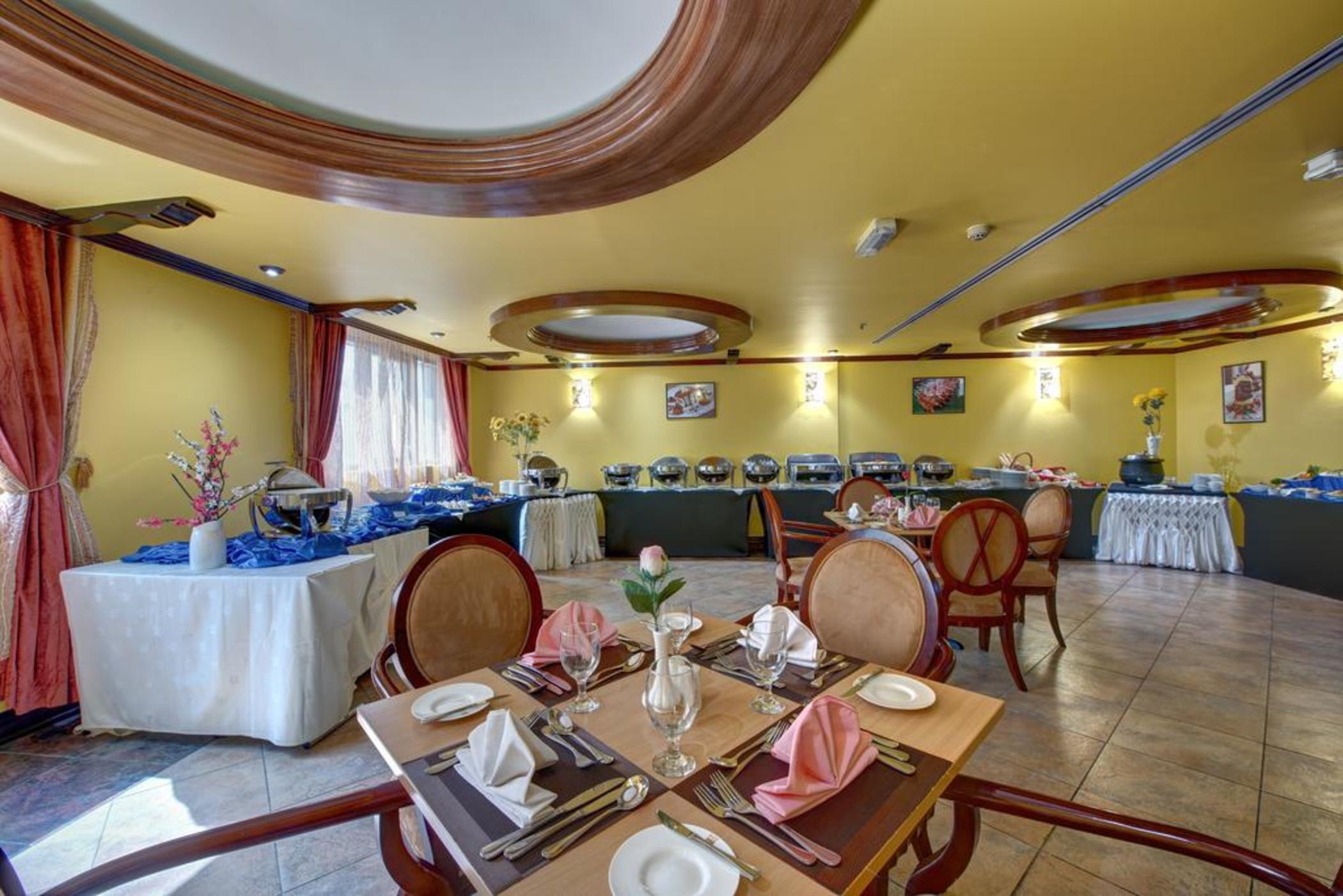 Royal Tulip توليب رويال 4*