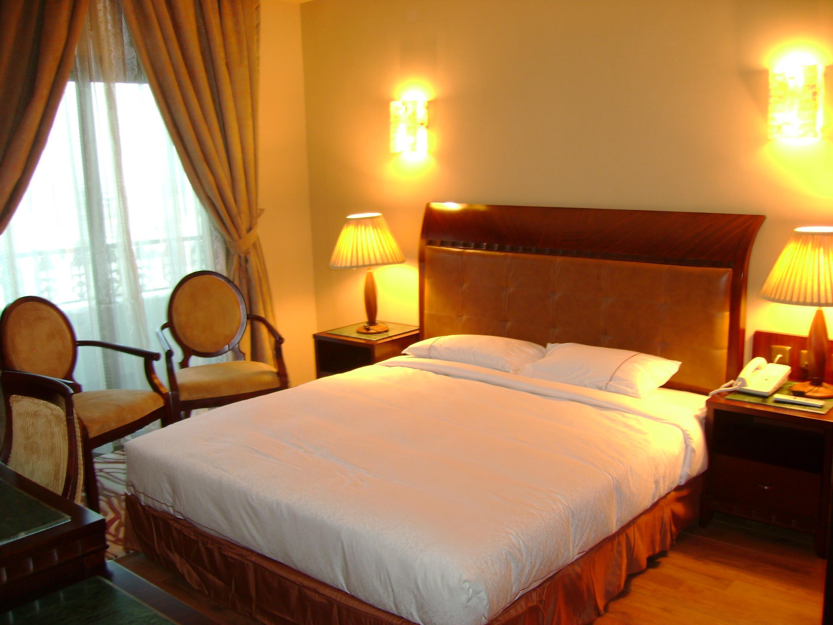 Royal Tulip توليب رويال 4*