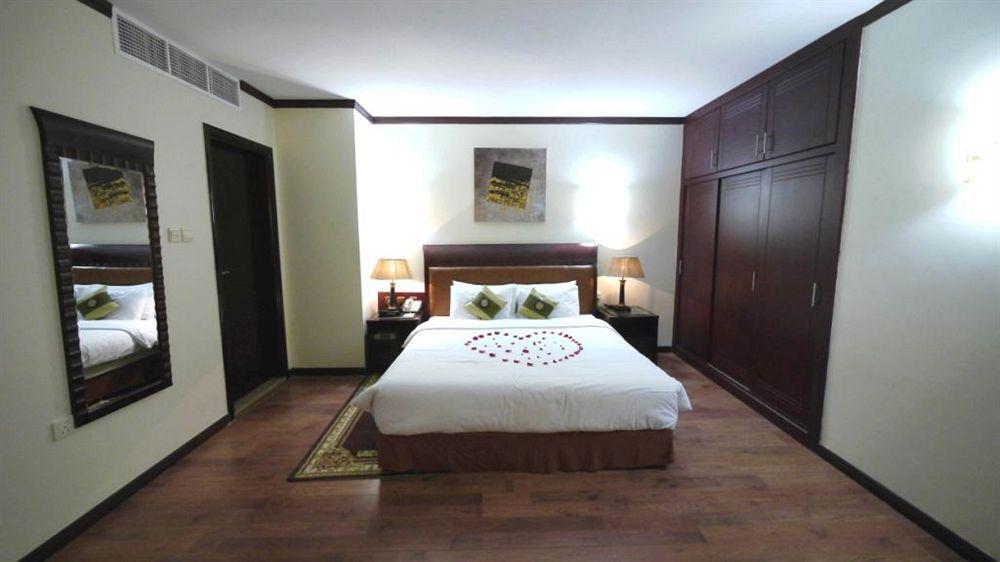 Aparthotel Royal Tulip توليب رويال 4*
